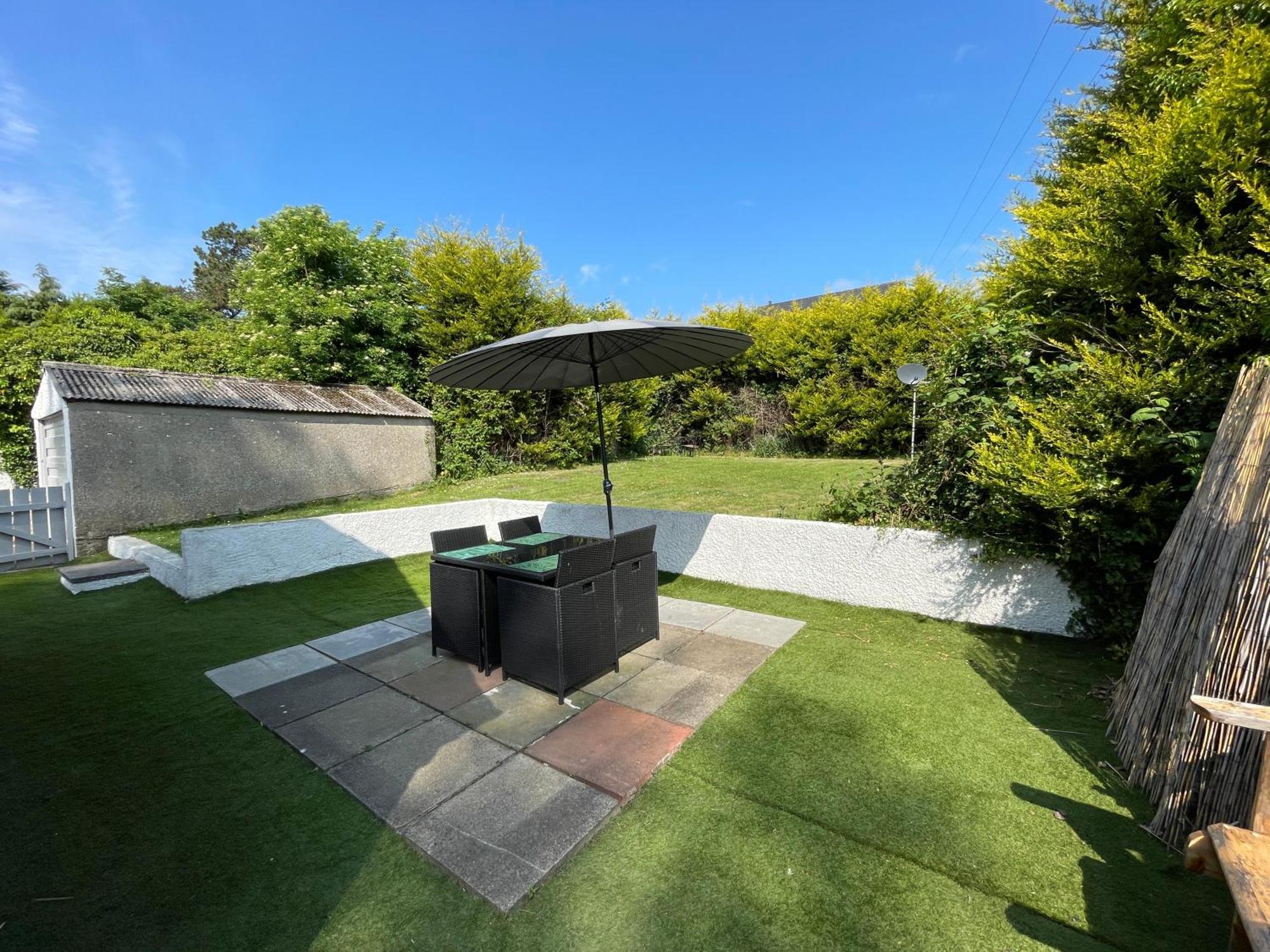 Villa Fairway House Carrickfergus Exterior foto
